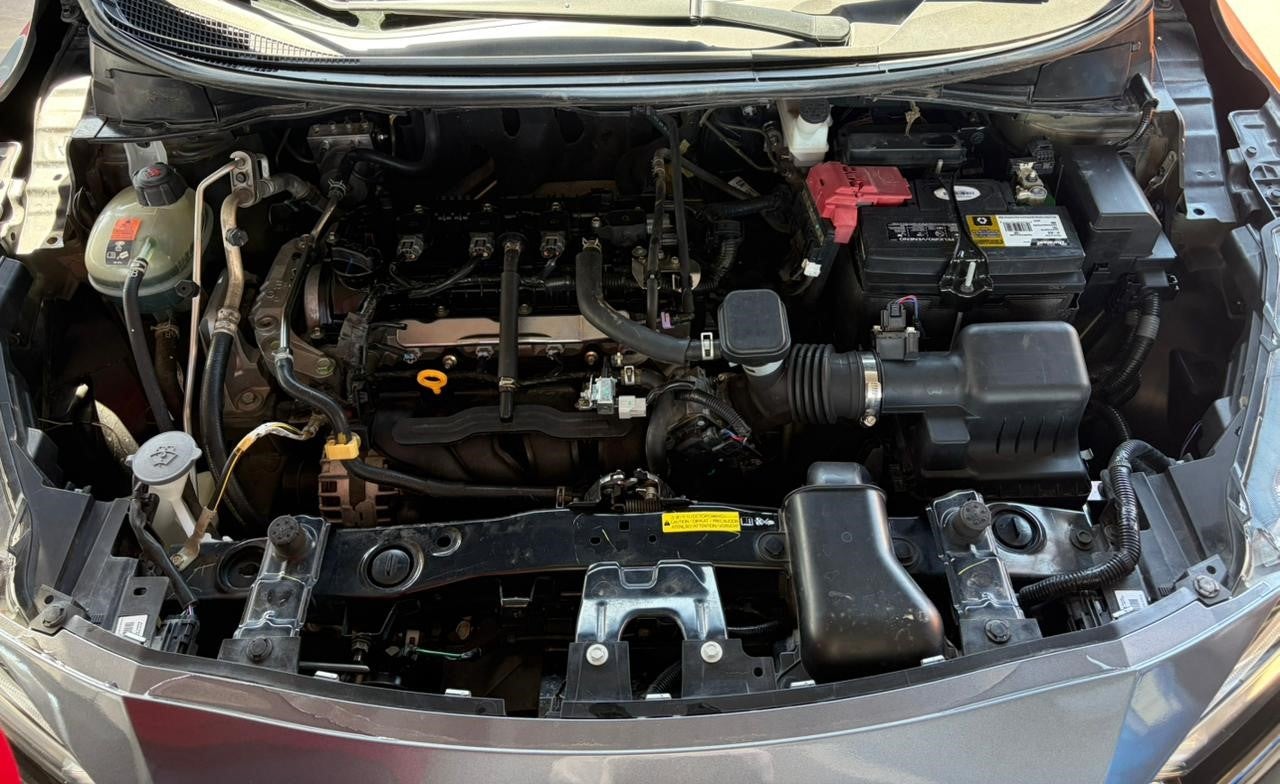 2023 Nissan VERSA 4P SR L41.6 AUT